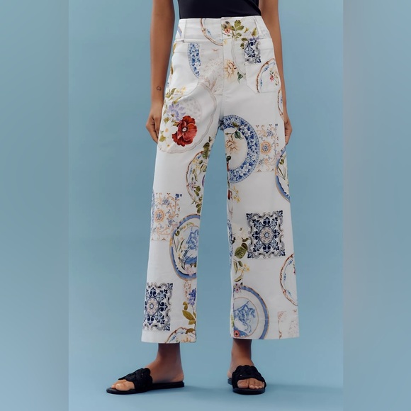 Anthropologie Pants - Anthro The Colette Cropped Wide Leg Pants by Maeve: Magic Fabric Edition✨